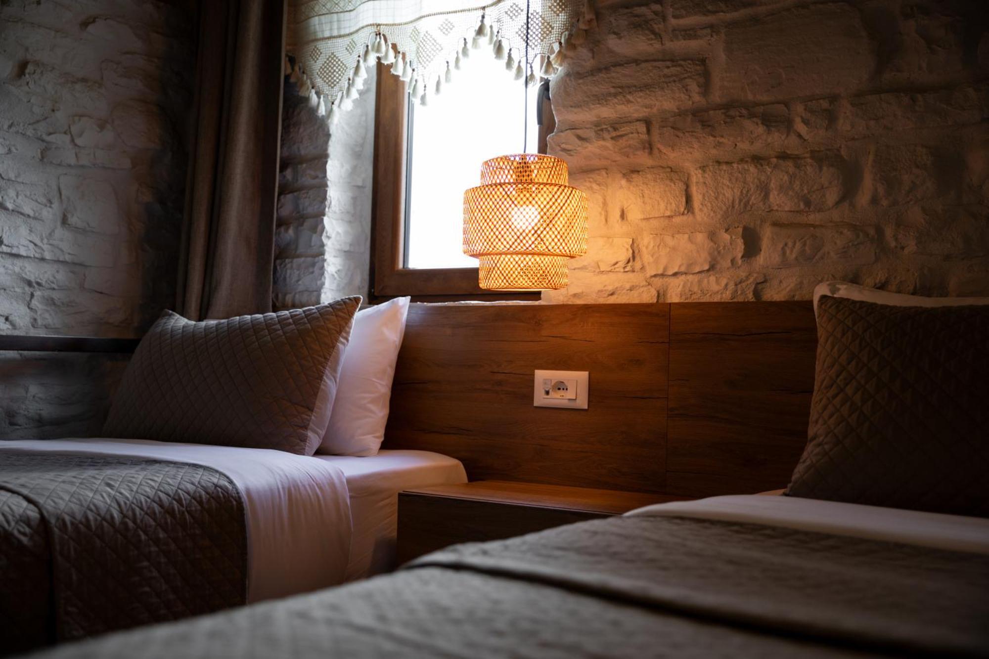 The Stone Sky Hotel Gjirokastra Kültér fotó