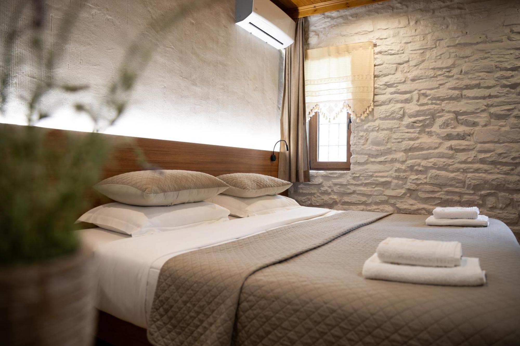 The Stone Sky Hotel Gjirokastra Kültér fotó