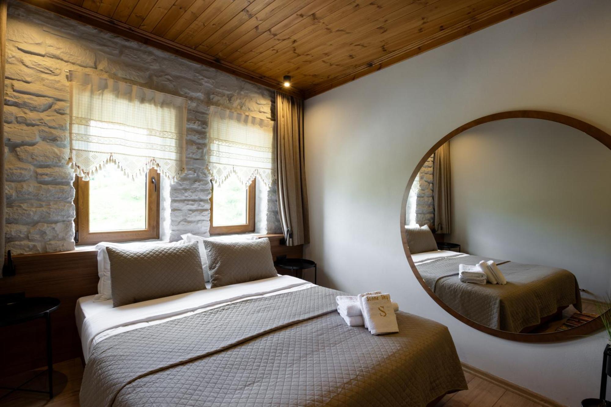 The Stone Sky Hotel Gjirokastra Kültér fotó