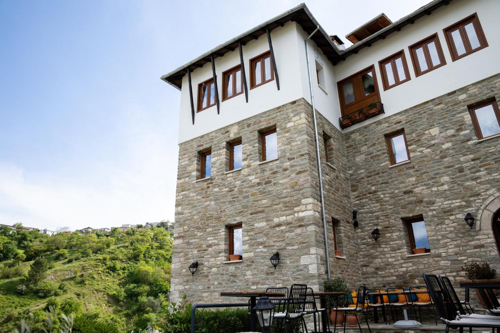 The Stone Sky Hotel Gjirokastra Kültér fotó